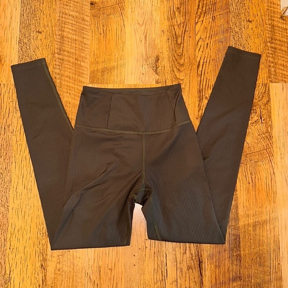 Girlfriend Collective Army Green Ribbed Athletic Leggings D8 - Picture 1 of 3